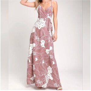 Lulu’s Always mine Mauve floral maxi dress